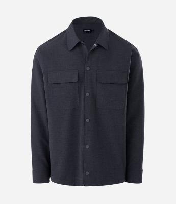 Camisa Comfort em Poliviscose com Bolsos Frontais