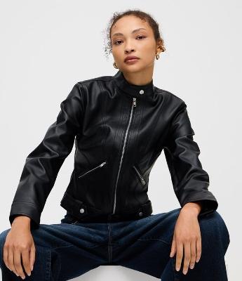 Jaqueta em PU com Gola Alta e Zíper Frontal