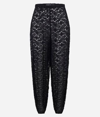 Calça Aladdin em Renda Texturizada