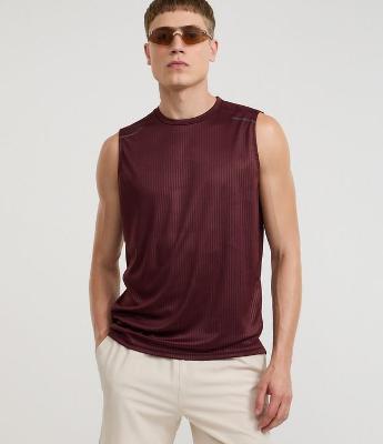 Regata Esportiva Regular com Tecnologia Dry