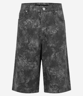 Bermuda Baggy em Sarja com Estampa Abstrata