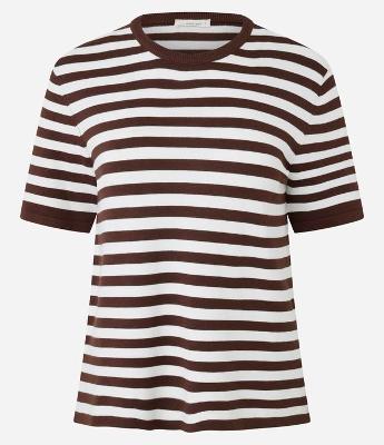 Blusa Manga Curta em Viscose com Estampa Listrada