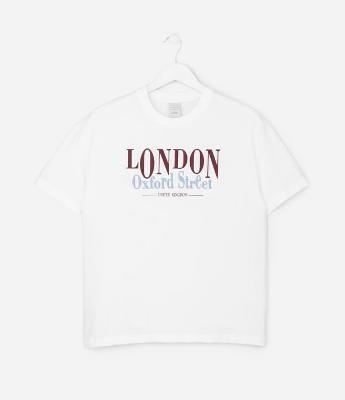 Camiseta Infantil Oversized com Lettering Bordado – Tam 7 a 16 Anos