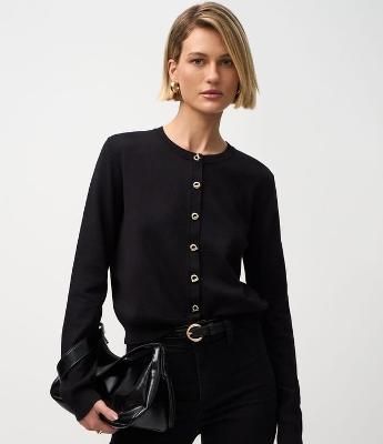 Cardigan Regular em Tricô com Botões e Modelagem