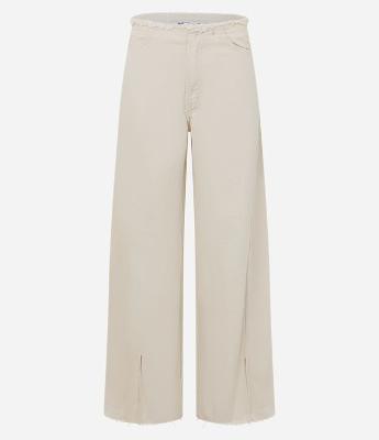 Calça Wide em Sarja com Cós Desfiado e Fenda na Barra