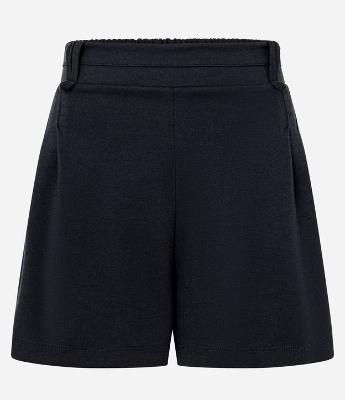 Short Curto em Ponto Roma com Pregas e Passantes