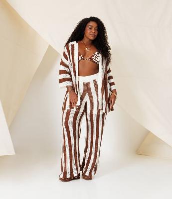 Calça Pantalona em Tricô Listrada Curve & Plus Size