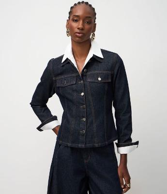 Jaqueta Jeans com Recortes Acinturados