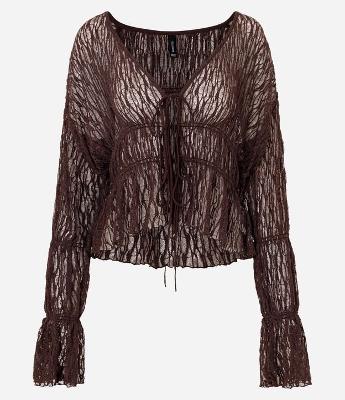 Blusa Renda Texturizada com Lacinhos e Manga Longa