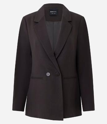 Blazer em Alfaiataria Alongado com Abotoamento