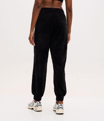 Calça Jogger Esportiva em Plush com Cós Elástico