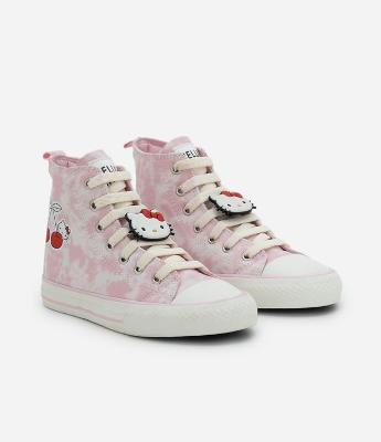 Tênis Botinha Infantil Tie Dye com Estampa e Patch Hello Kitty - Tam 28 ao 34