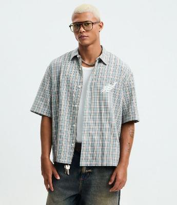 Camisa em Tricoline Xadrez com Estampa Forbidden