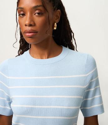 Blusa Manga Curta em Tricô com Estampa Listrada