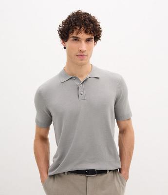 Polo Manga Curta em Tricô Texturizado