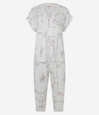 Pijama Capri Peach Touch com Renda e Estampa Floral