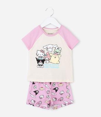 Pijama Infantil com Estampa Hello Kitty and Friends – Tam 2 a 10 Anos