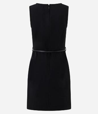 Vestido Curto em Crepe com Pregas Frontais e Cinto em PU