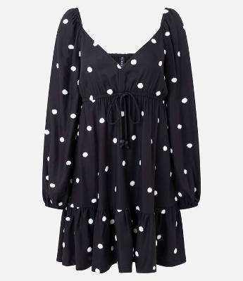 Vestido Curto em Viscolinho com Manga Longa e Aplicação de Bolinhas