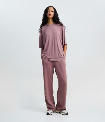 Camiseta Oversized em Microfibra com Manga Curta