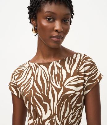 Macacão em Piquet com Estampa Abstrata e Cinto