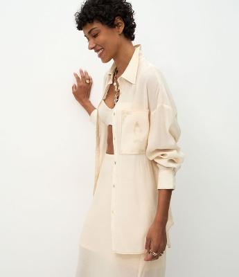 Camisa Oversized com Bordado de Peixe no Bolso