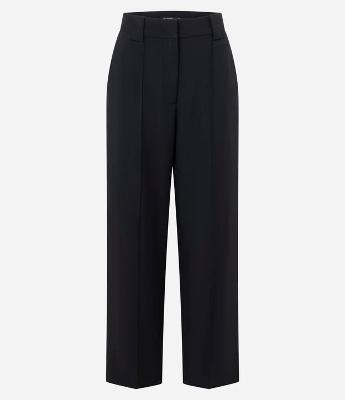 Calça Wide Leg em Alfaiataria com Cós Liso e Pregas Frontais