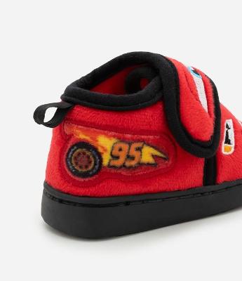 Pantufa Infantil Fechada em Fleece com Estampa Carros Relâmpago McQueen – Tam 19/20 a 27/28