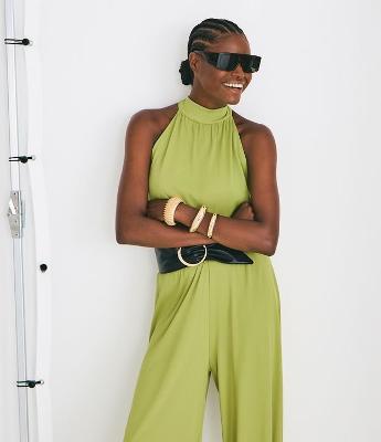 Blusa Halter em Ribana com Gola Amarrada