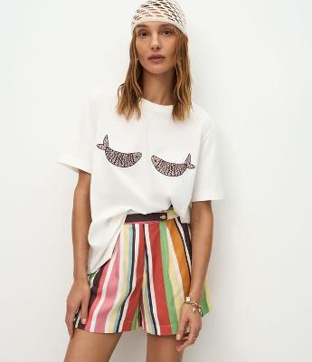 Camiseta Alongada em Algodão com Bordado de Peixe e Fenda nas Costas