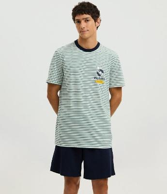 Pijama Curto em Algodão Listrado com Estampa Peanuts Records (Snoopy) e Bermuda de Pijama Verde