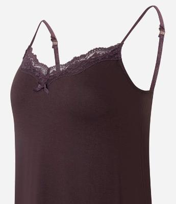 Camisola Curta em Viscose com Renda Aplicada