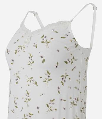 Camisola Curta em Viscose com Estampa Floral e Renda Aplicada