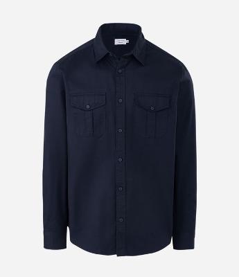 Camisa Manga Longa em Sarja com Bolsos Frontais
