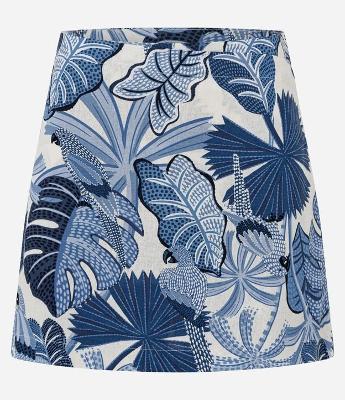 Short em Viscolinho com Estampa de Araras e Folhagens