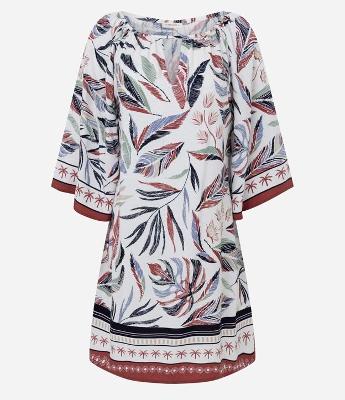 Vestido Curto com Manga Evasê e Estampa Tropical