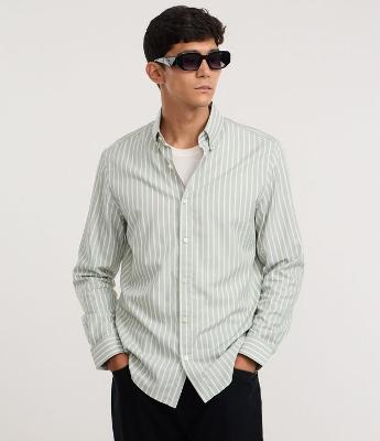 Camisa Regular com Fibra de Bambu e Listras Fio Tinto