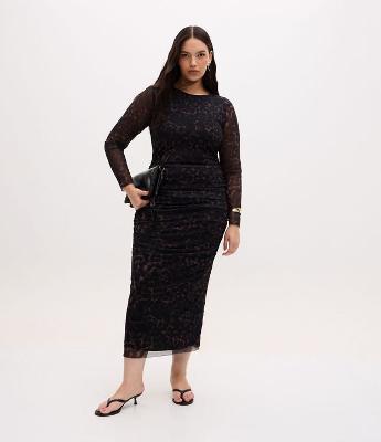 Vestido Longo em Tule com Estampa Animal Print  Curve & Plus Size