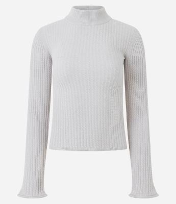 Blusa Slim Texturizada com Gola Alta e Manga Longa