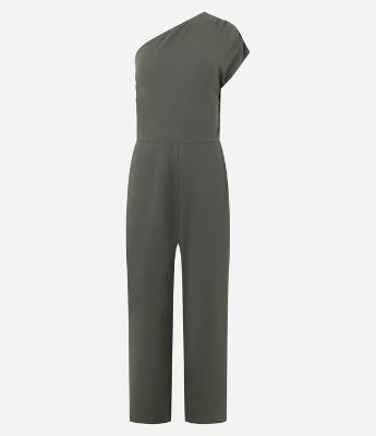 Macacão com Um Ombro Só e Recorte na Cintura