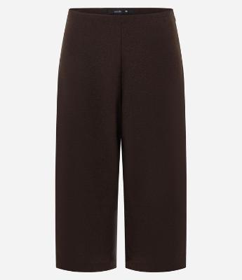 Bermuda Reta Alfaiatada com Cintura Baixa