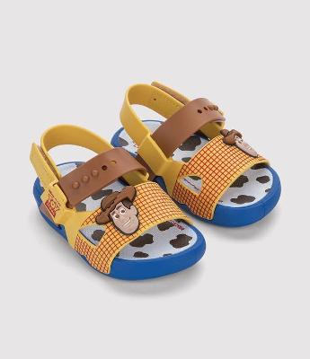 Sandália Infantil com Aplique do Woody Toy Story – Tam 17/18 a 23/24