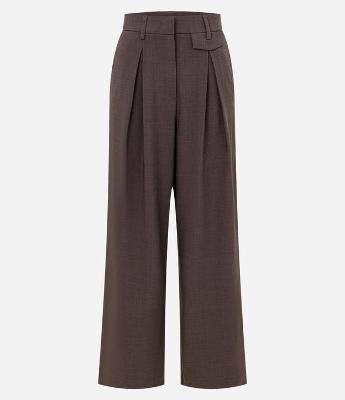 Calça Reta Alfaiatada com Bolsos Frontais