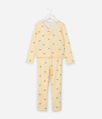 Pijama Infantil com Estampa de Borboletas – Tam 5 a 14 Anos