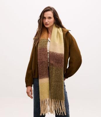 Cachecol em Flanela com Franjas e Bloco de Cor