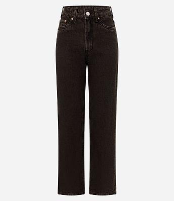 Calça Reta Comfort em Jeans com Cintura Alta