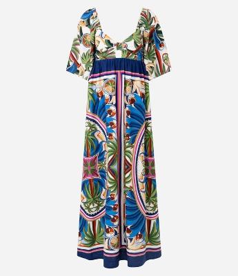 Vestido Longo com Manga em Camadas e Estampa Paisagem