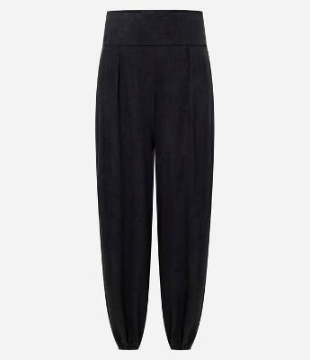 Calça Aladim em Suede com Pala Larga