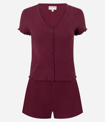 Pijama Curto em Tricô com Abotoamento e Frufrus