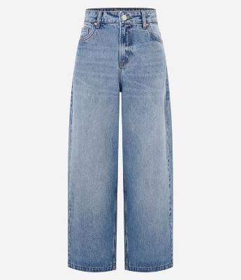 Calça Wide Leg em Jeans com Cós Passante